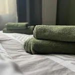 Green Apartment 2
